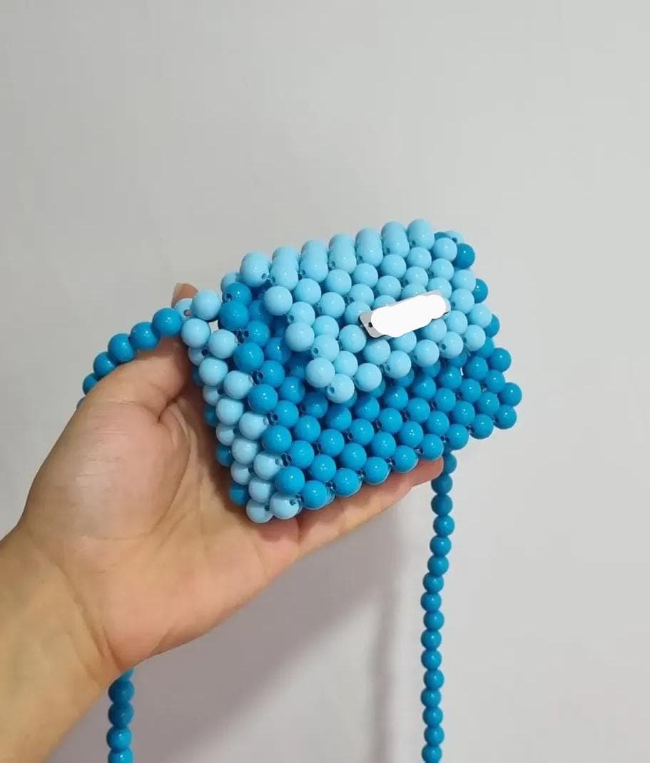 Cartera Cielo, tejido con pepas de azabache